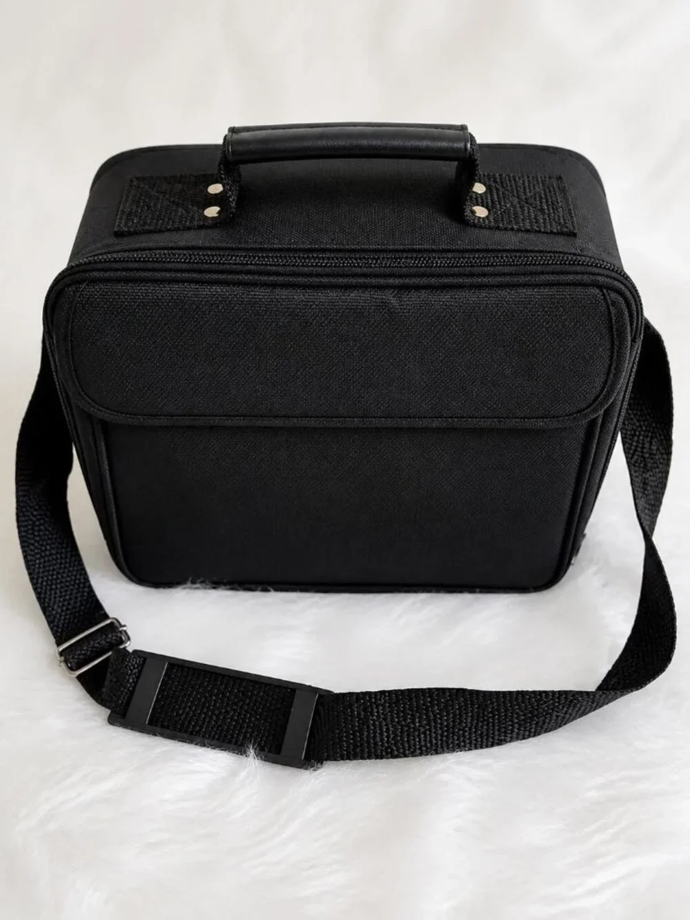 Padded Makeup & Beautician Case with Shoulder Strap – 14